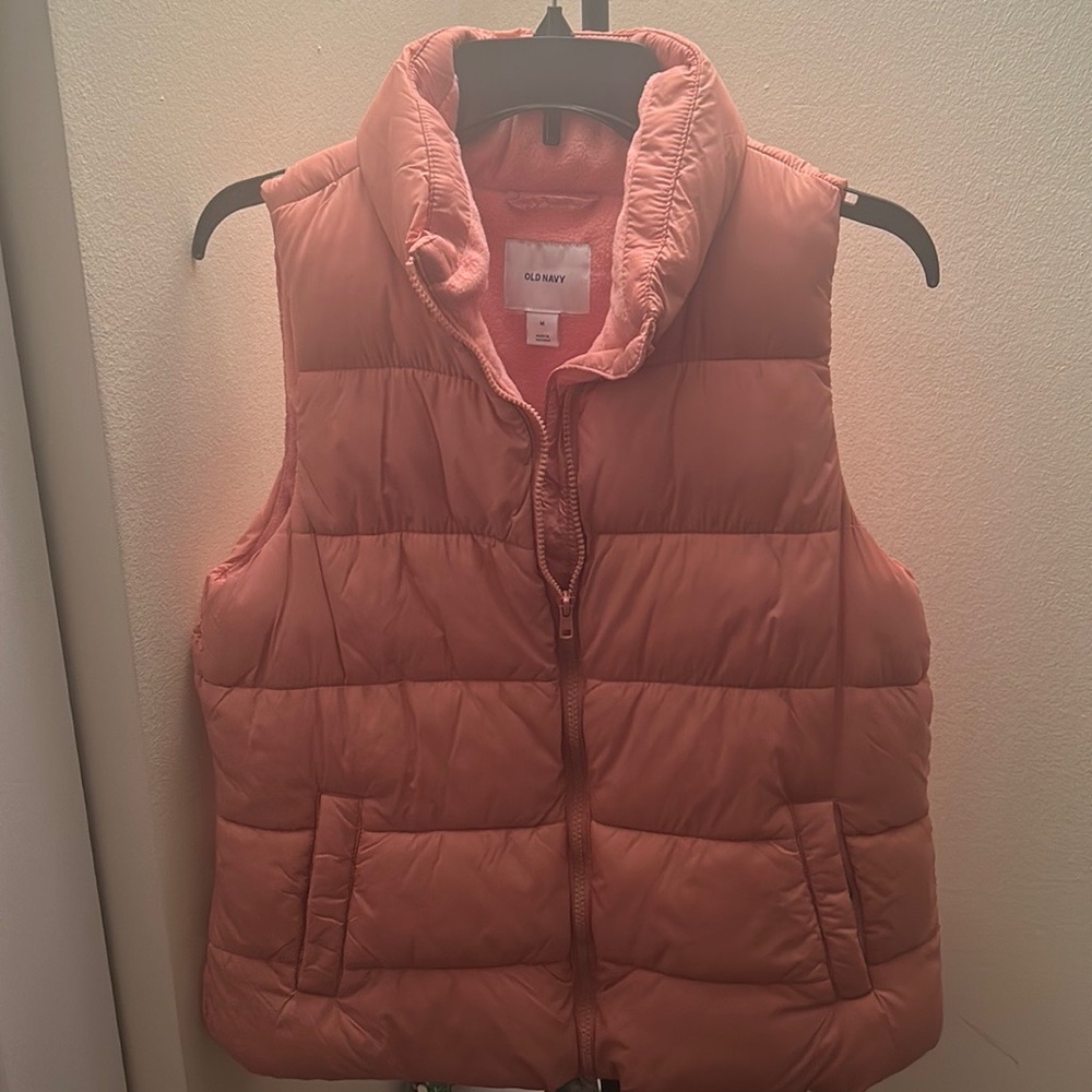 Pink Puffer Vest (medium) - Picture 3 of 3